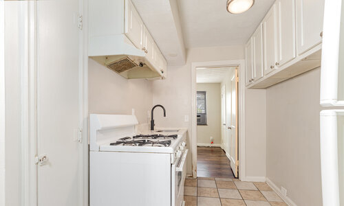 4220_webster_avenue_06-edit_466